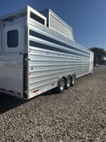 2026 Merhow 10 Horse Cutter series trainer trailer - Image 6