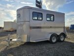 Bee Durango 2-Horse Bumper Pull Trailer - Image 2