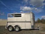 Bee Durango 2-Horse Bumper Pull Trailer - Image 3